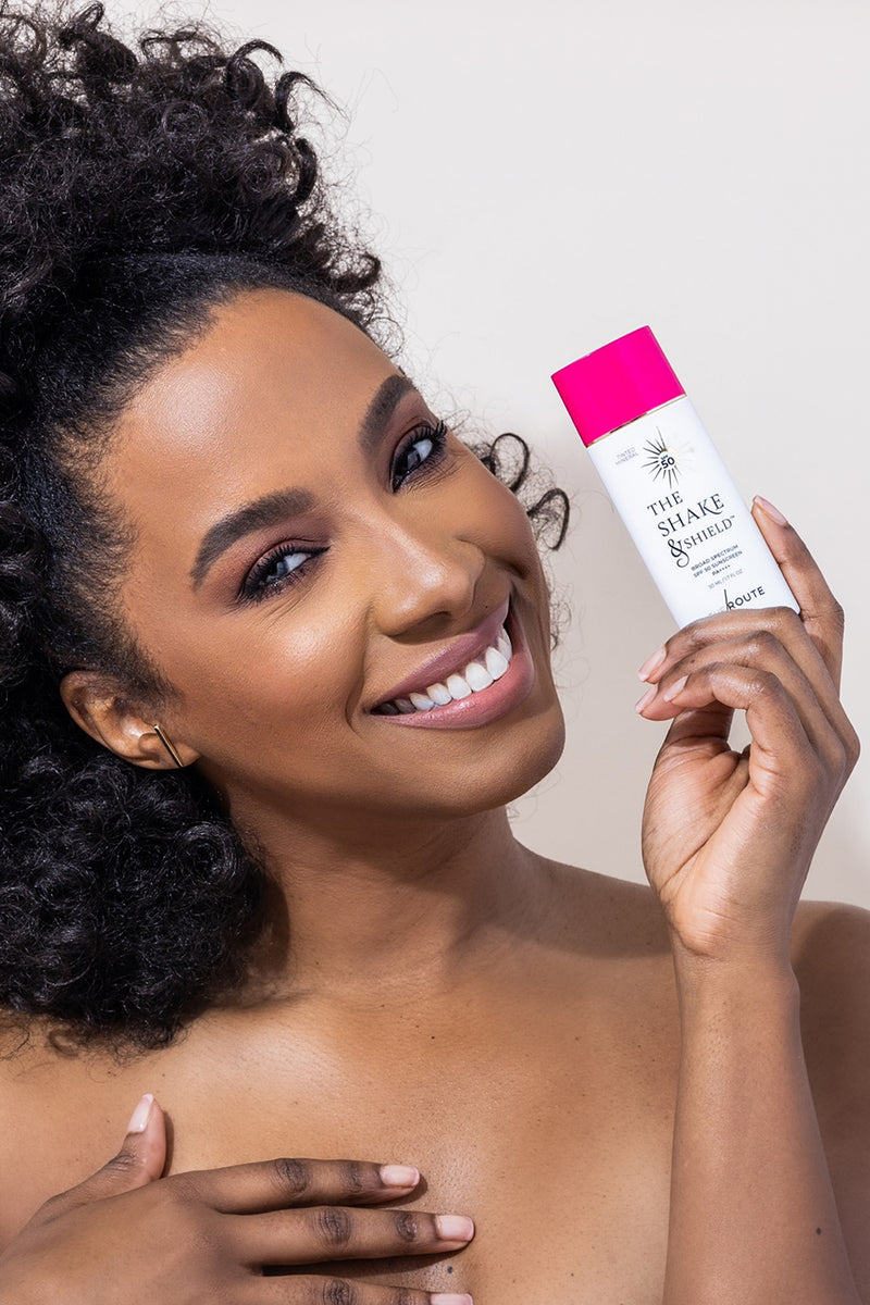 THE SHAKE & SHIELD™ - TINTED SPF 50